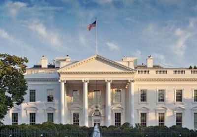 البيت الأبيض: لا خطط لإقالة وزير الدفاع الأمريكي من منصبه