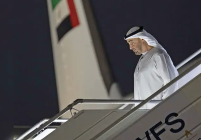 بعد أذربيجان.. رئيس الإمارات يصل إلى الهند