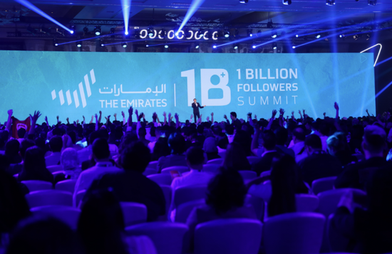 غدًا.. انطلاق قمة "المليار متابع" في الإمارات بمشاركة 3 آلاف صانع محتوى