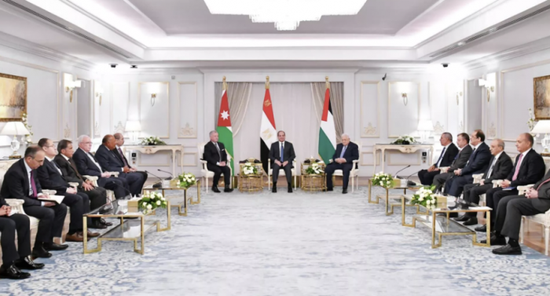 لبحث المستجدات في غزة.. قمة فلسطينية أردنية مصرية في العقبة غدًا