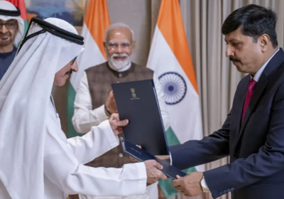 موانئ دبي توقع مذكرات تفاهم مع ولاية هندية بـ3 مليارات دولار