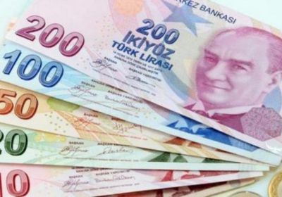 مستوى تاريخي.. الدولار يتخطى الـ30 ليرة تركية بالأسواق