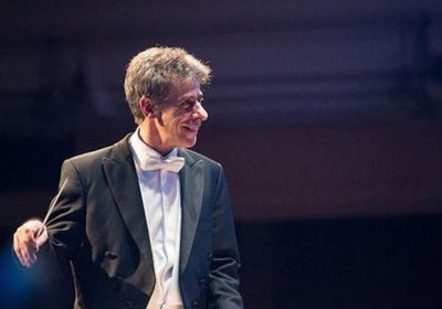 اتهام قائد أوركسترا شهير بارتكاب جرائم جنسية ضد قاصر