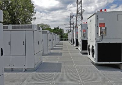 الولايات المتحدة تخطط لزيادة سعة تخزين الكهرباء 89%