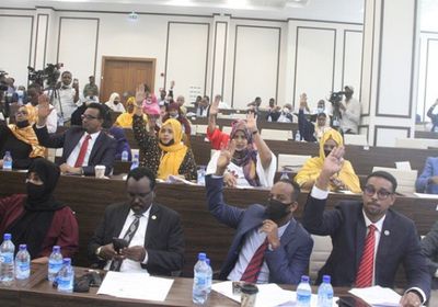 الشيوخ الصومالي يمرر القراءة الثانية لمشروع قانون اللاجئين