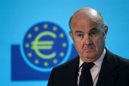 نائب رئيس البنك المركزي الأوروبي يحذر من ركود اقتصادي 