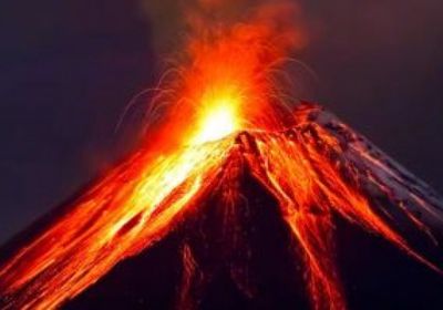 ثوران بركان في جزيرة سوانوسيجيما اليابانية