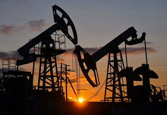 انخفاض دخل روسيا من النفط والغاز 24%