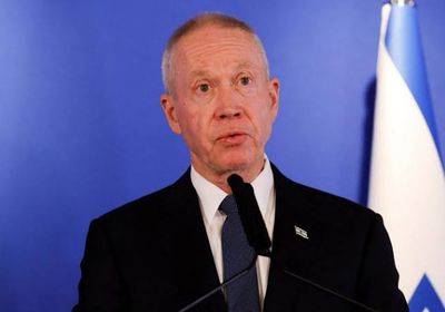 تضامنًا مع مدير مكتبه.. وزير الدفاع الإسرائيلي يغادر اجتماع مجلس الحرب