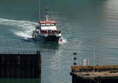 وفاة 5 مهاجرين أثناء محاولتهم عبور القنال الإنجليزي