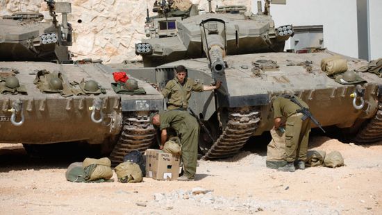 إسرائيل تعلن مقتل شخص بهجوم صاروخي من لبنان