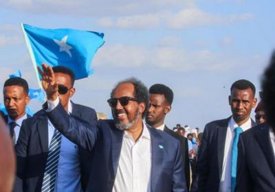 من طوسمريب.. رئيس الصومال يقود المعاركة ضد حركة الشباب الإرهابية