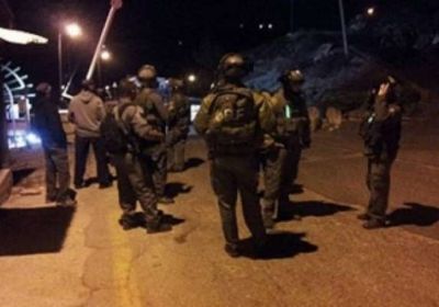 قوات الاحتلال تقتحم بلدة الظاهرية جنوب الخليل