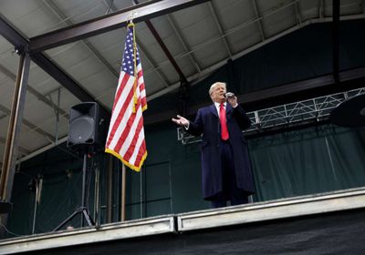 ترامب يفوز بالانتخابات التمهيدية للحزب بولاية أيوا