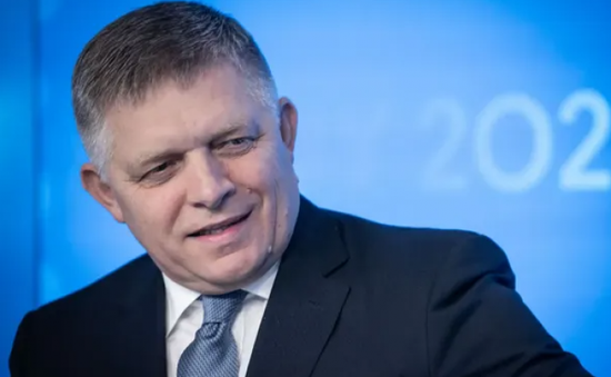 سلوفاكيا تكشف سبب رفض تقديم مساعدات إلى كييف