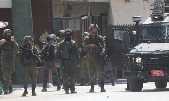 جيش الاحتلال يقتحم مدنًا وقرى بالضفة الغربية