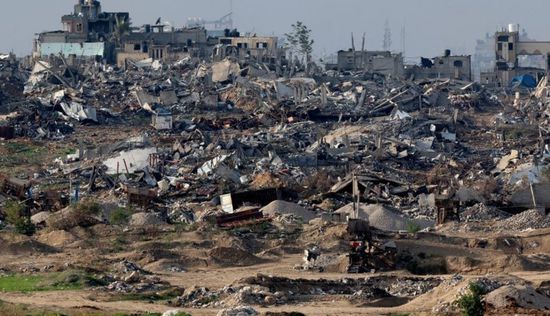 قطاع غزة يدخل يومه السادس من دون اتصالات