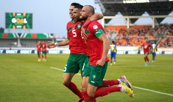 المغرب يبدأ حلم الفوز بكأس الأمم بانتصار على تنزانيا