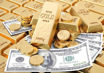 أسعار الذهب تقفز على خلفية هبوط الدولار