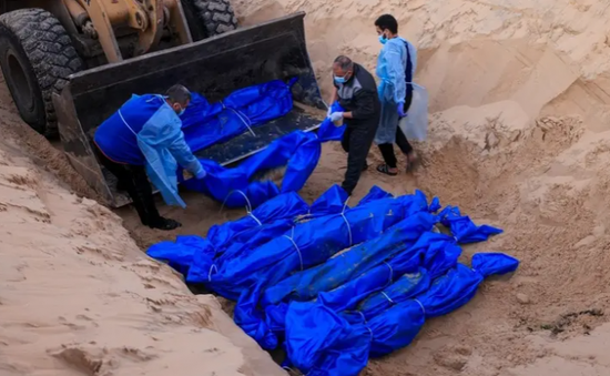 إسرائيل تعترف: الجيش نبش قبور غزة بحثاً عن الأسرى