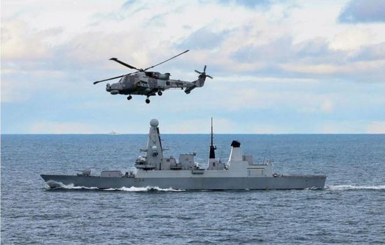 بريطانيا تخطط لتحديث نظام صاروخي تستخدمه بالبحر الأحمر