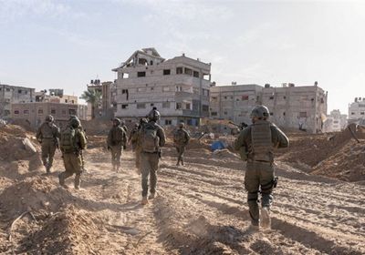 وزير الدفاع الإسرائيلي: نقترب من الرهائن.. ونضيّق الخناق على حماس