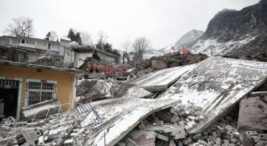 زلزال بقوة 7 درجات بين الصين وقرغيزستان