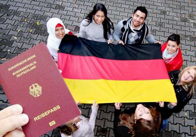 ألمانيا تسهل الحصول على الجنسية للأجانب لجذب العمال