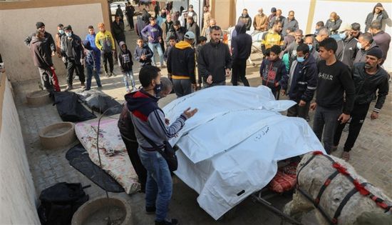 الأونروا: الجيش الإسرائيلي قتل 6 نازحين في أحد ملجأنا جنوب غزة