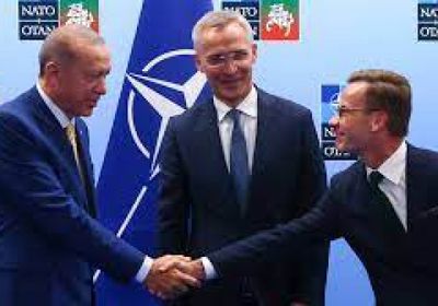 تركيا توافق على انضمام السويد لـ"الناتو"