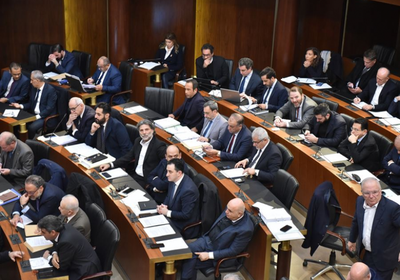 رئيس وزراء السويد يؤكد استعداده للقاء نظيره المجري