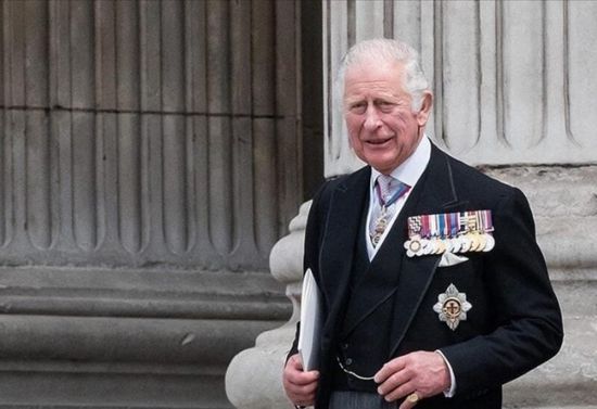 ملك بريطانيا يصل إلى مستشفى لإجراء جراحة بالبروستاتا