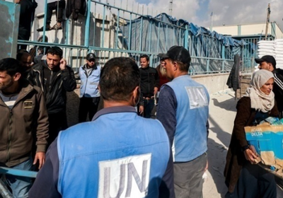 منظمة التحرير الفلسطينية تحذّر من مخاطر وقف تمويل الأونروا