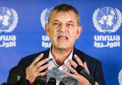 مفوض الأونروا يعتبر قرار تعليق التمويل صادمًا