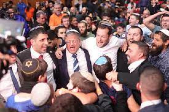 وزراء إسرائيليون يدعون لإعادة الاستيطان في غزة