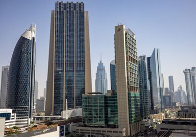 سوق العقارات في دبي يشهد نموًا قياسيًا خلال عام 2023