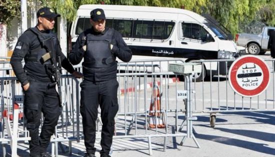 السلطات التونسية تقرر تمديد حالة الطوارئ 11 شهرا