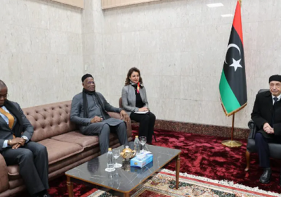 عقيلة صالح يلتقي المبعوث الأممي لدى ليبيا في بنغازي