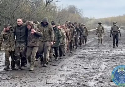 الدفاع الروسية: إعادة 195 أسير حرب من أوكرانيا