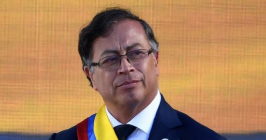 رئيس كولومبيا يقترح التوسط لإطلاق سراح الرهائن من غزة