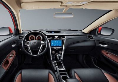 "بي واي دي" تحقق 4 مليارات دولار أرباح في 2023