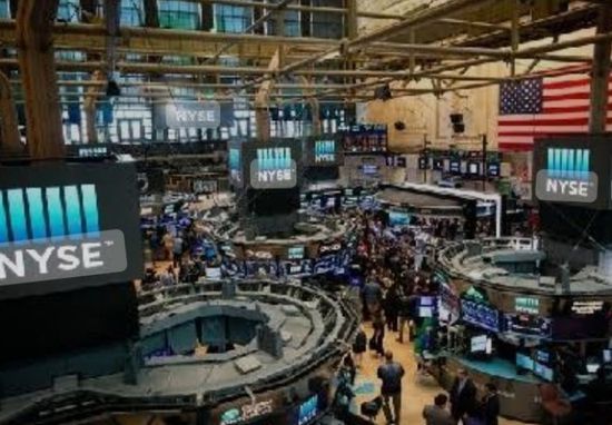 ارتفاع مؤشرات الأسهم الأمريكية في ختام جلسات الأسبوع