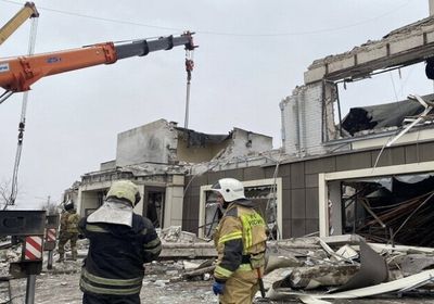 الطوارئ الروسية: ارتفاع ضحايا القصف الأوكراني على مخبز في لوغانسك لـ11 قتيلاً