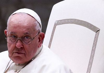 يمزق قلبي.. بابا الفاتيكان: نرفض كل أشكال معاداة اليهودية