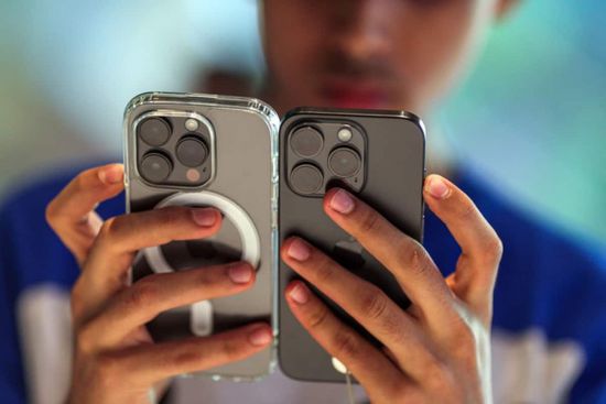 الهند تخفض الجمارك على مكونات الجوالات لتشجيع الصناعة