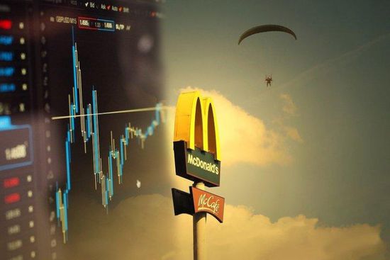 ماكدونالدز تتكبد 9 مليارات دولار بعد إعلان نتائجها المالية
