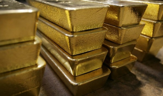 عند التسوية.. الذهب يستقر مع ترقب توجهات الفيدرالي