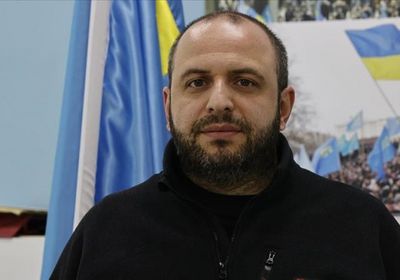 إعفاء قائد الجيش الأوكراني زالوجني من منصبه