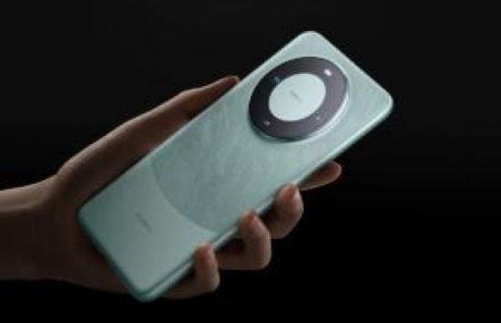 هواوي تتصدر مبيعات الهواتف الذكية في الصين رغم العقوبات