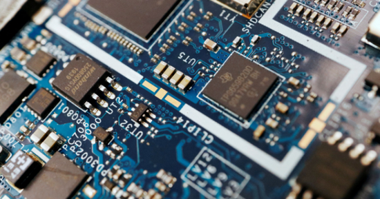 توقعات بارتفاع مبيعات أشباه الموصلات العالمية 13% في 2024